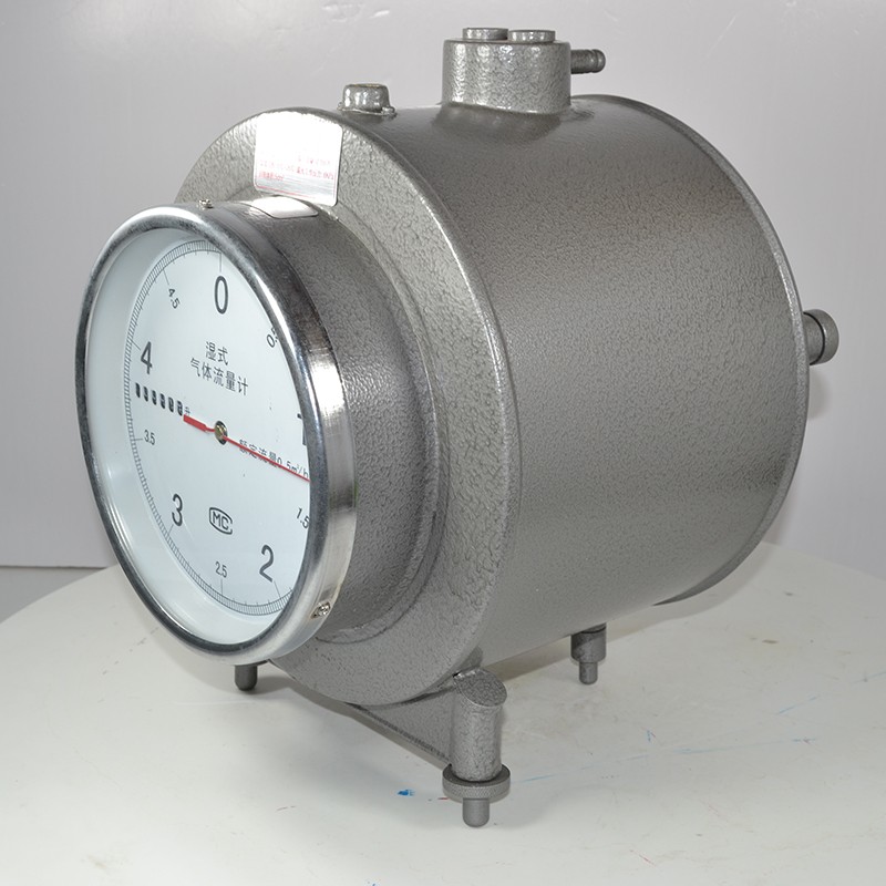 濕式氣體流量計(jì)不僅可以測(cè)量電石氣，還能提供高精度、穩(wěn)定的測(cè)量結(jié)果。它適用于多種工業(yè)和實(shí)驗(yàn)室場(chǎng)景，是測(cè)量電石氣的理想選擇之一。然而，由于其使用條件較為嚴(yán)格，建議在使用前仔細(xì)閱讀相關(guān)說(shuō)明書(shū)，并根據(jù)實(shí)際需求選擇合適的型號(hào)。